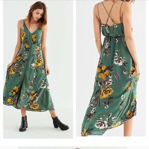 Urban Outfitters Lady Lava Green Floral Button-Down Midi Dress Size 2 Boho‎ Soft